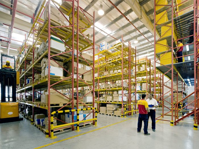 THIẾT BỊ KHO HÀNG IoT QUẢN TRỊ KHO ĐIỆN TỬ