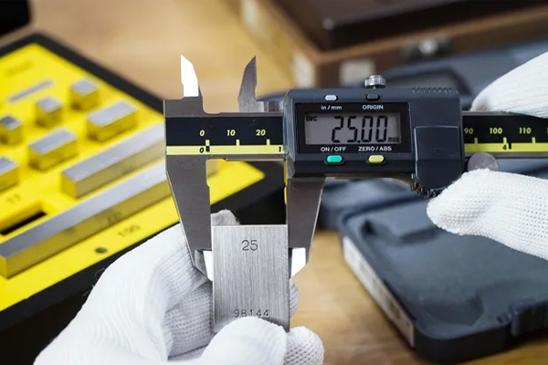 Thiết bị đo cơ khí