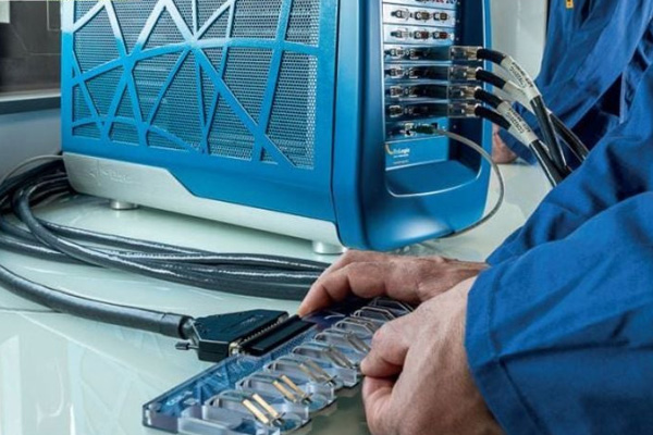 Thiết bị đo hóa học