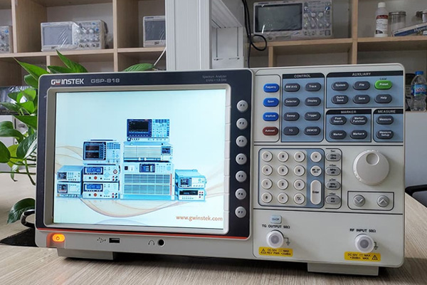 Máy phân tích phổ