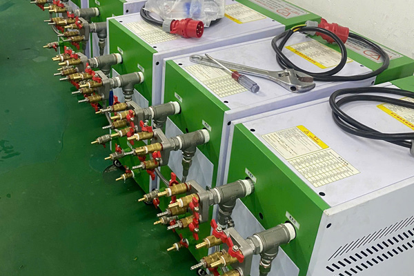 Bộ điều khiển nhiệt độ