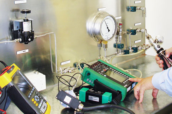 Thiết bị hiệu chuẩn